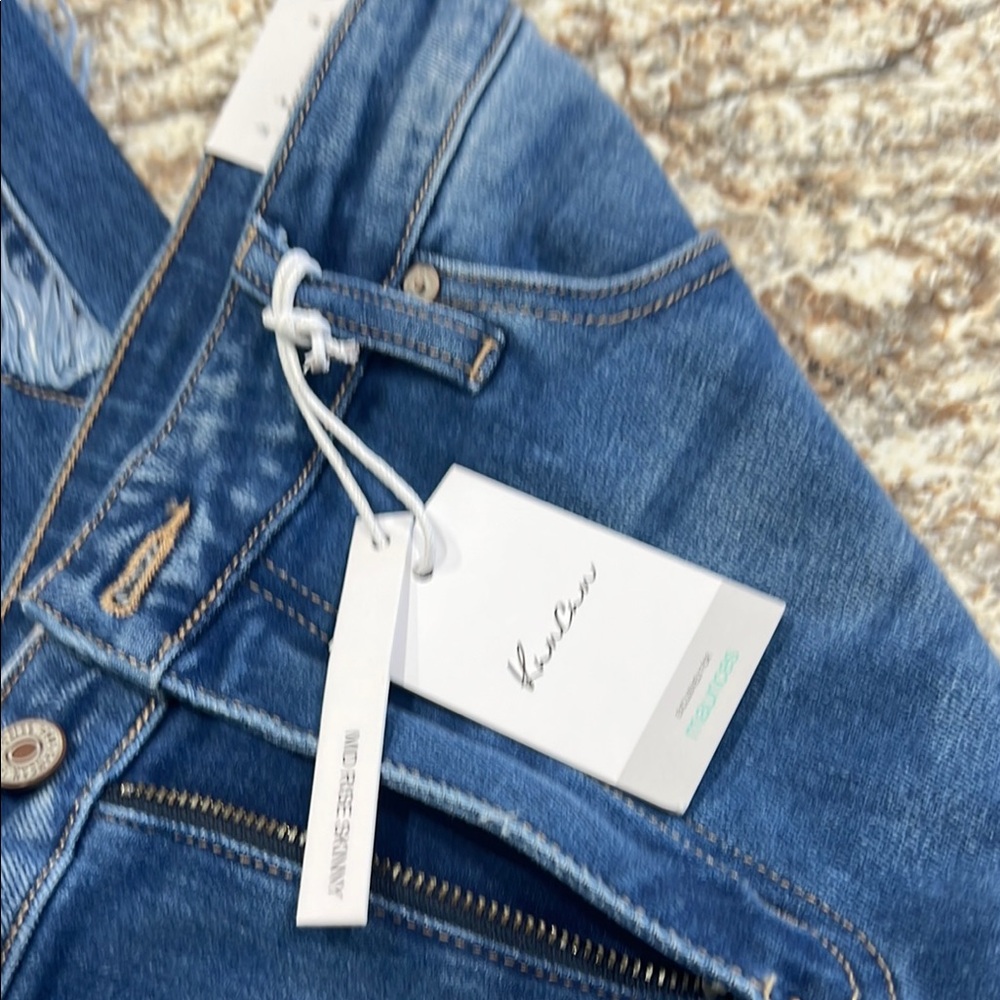 KanCan Blue Ankle Cropped Jeans with Distressed Details - Picture 4 of 6